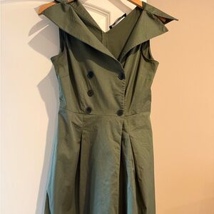 Zara Green Pleated Midi Dress with Notched Collar